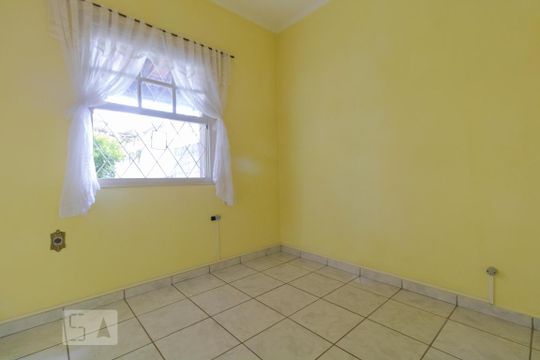 Quarto 01 de casa para alugar com 2 quartos, 62m² em Jardim Bom Retiro, Campinas