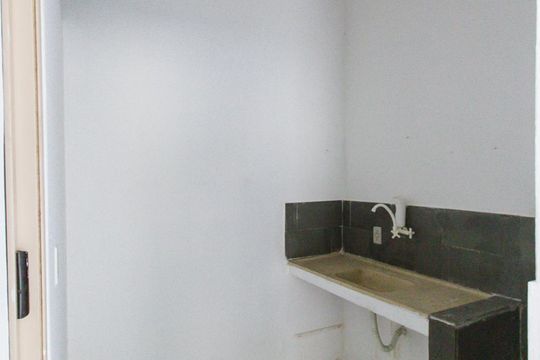 Cozinha de kitnet/studio para alugar com 1 quarto, 15m² em Freguesia (jacarepaguá), Rio de Janeiro