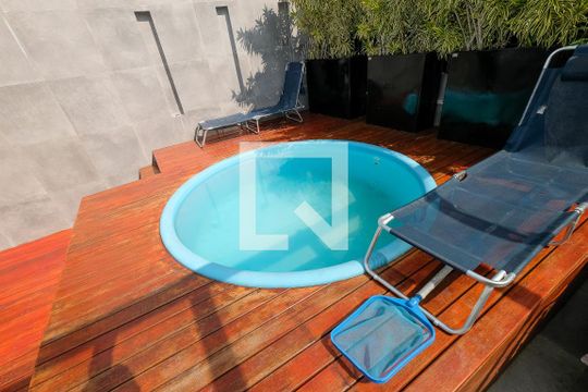 Piscina de casa à venda com 3 quartos, 440m² em Vila Isabel, Rio de Janeiro
