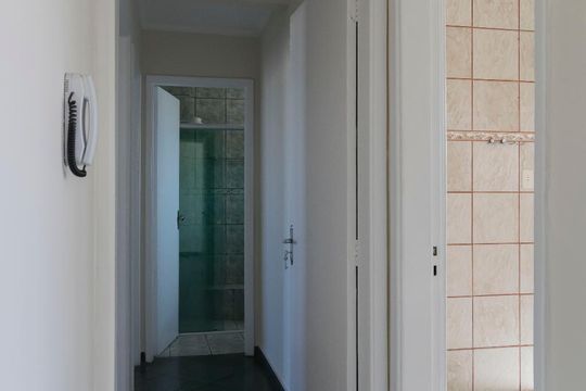 Corredor de apartamento à venda com 2 quartos, 92m² em Cambuci, São Paulo
