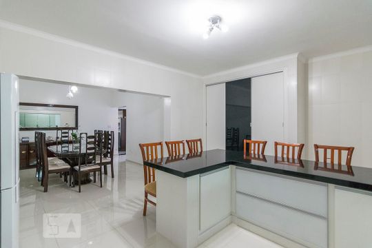 Cozinha de casa para alugar com 3 quartos, 300m² em Vila Scarpelli, Santo André