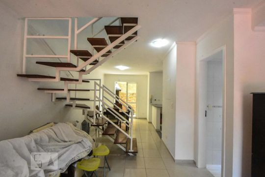 Sala de casa à venda com 3 quartos, 90m² em Santo Amaro, São Paulo