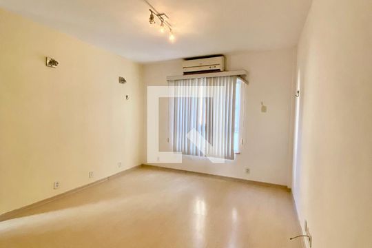 Apartamento à venda com 1 quarto, 47m² em Riachuelo, Rio de Janeiro
