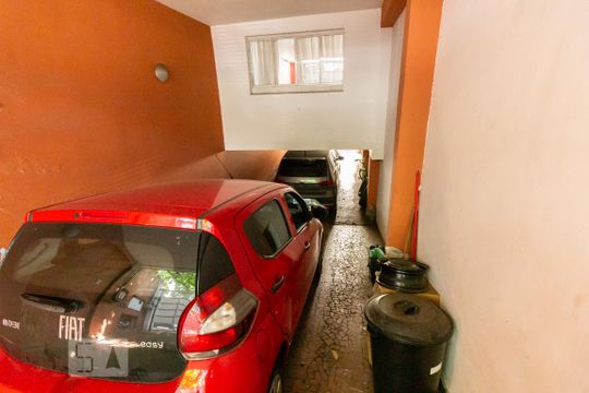 Garagem de casa à venda com 3 quartos, 400m² em Vila Anglo Brasileira, São Paulo