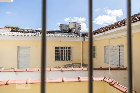 Vista Quarto 2 de casa para alugar com 2 quartos, 80m² em Vila Santana, São Paulo