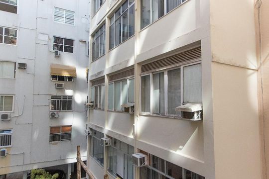 Vista do Quarto 1 de apartamento à venda com 2 quartos, 80m² em Ipanema, Rio de Janeiro