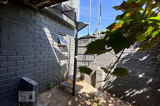 Pátio de casa à venda com 3 quartos, 134m² em Cristo Rei, São Leopoldo