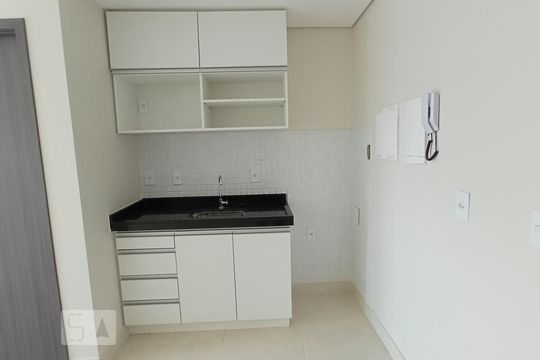 Cozinha - Armários de apartamento para alugar com 1 quarto, 35m² em Sul (águas Claras), Brasília