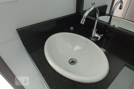 Banheiro - Torneira de apartamento para alugar com 1 quarto, 35m² em Sul (águas Claras), Brasília