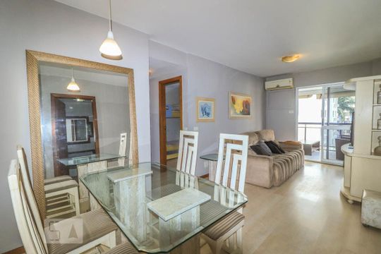 Apartamento para alugar com 2 quartos, 88m² em Jacarepaguá, Rio de Janeiro