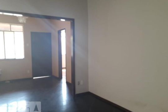 Casa à venda com 3 quartos, 290m² em Serra, Belo Horizonte