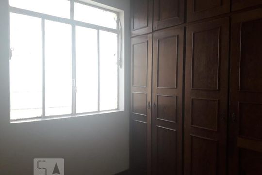 Casa à venda com 3 quartos, 290m² em Serra, Belo Horizonte