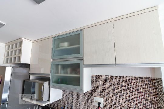 Apartamento para alugar com 2 quartos, 84m² em Jardim Zaira, Guarulhos