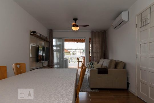 Sala de casa para alugar com 3 quartos, 180m² em Vila Guarani (z Sul), São Paulo