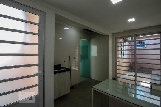 Área de Serviço de casa à venda com 3 quartos, 200m² em Guará Ii, Brasília