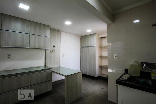 Área de Serviço de casa à venda com 3 quartos, 200m² em Guará Ii, Brasília