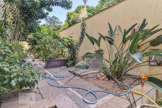 Garagem de casa à venda com 4 quartos, 290m² em Anil, Rio de Janeiro