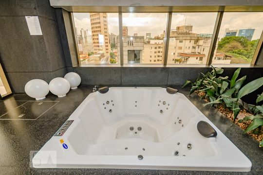 Área comum de kitnet/studio para alugar com 1 quarto, 65m² em Barro Preto, Belo Horizonte