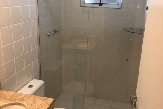 banheiro de apartamento para alugar com 2 quartos, 65m² em Residencial Parque da Fazenda, Campinas