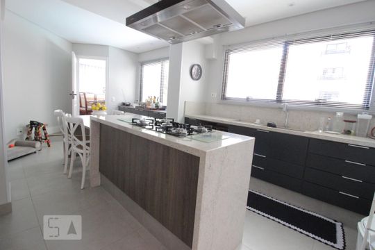 Cozinha de apartamento à venda com 4 quartos, 216m² em Santana, São Paulo