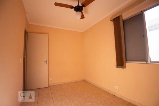 quarto 1 de apartamento para alugar com 2 quartos, 42m² em Jardim Novo Campos Eliseos, Campinas