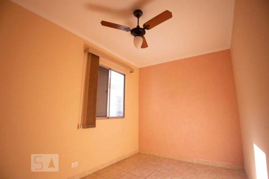 quarto 1 de apartamento para alugar com 2 quartos, 42m² em Jardim Novo Campos Eliseos, Campinas