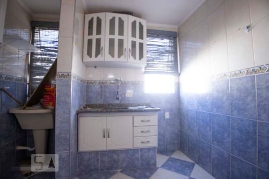 cozinha de apartamento para alugar com 2 quartos, 42m² em Jardim Novo Campos Eliseos, Campinas