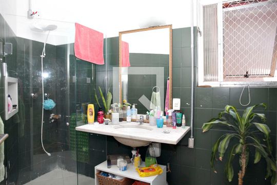 Banheiro 1 de apartamento à venda com 3 quartos, 100m² em Boa Vista, Porto Alegre