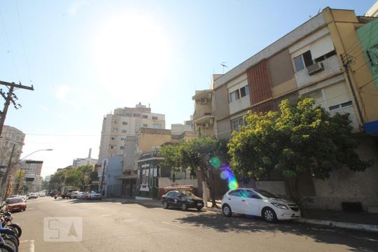 Apartamento à venda com 1 quarto, 53m² em Floresta, Porto Alegre