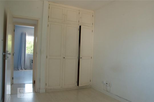 Quarto Suite de apartamento à venda com 2 quartos, 90m² em Barra da Tijuca, Rio de Janeiro
