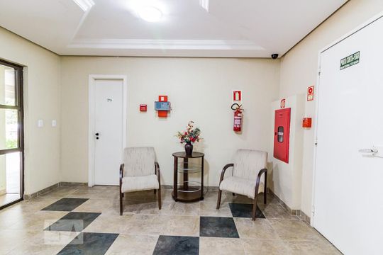 hall de apartamento à venda com 2 quartos, 73m² em Menino Deus, Porto Alegre
