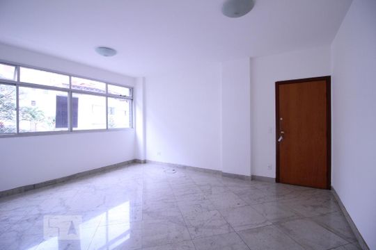Apartamento para alugar com 3 quartos, 125m² em Cruzeiro, Belo Horizonte