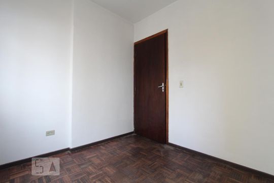 Quarto 2 de apartamento para alugar com 2 quartos, 57m² em Rebouças, Curitiba
