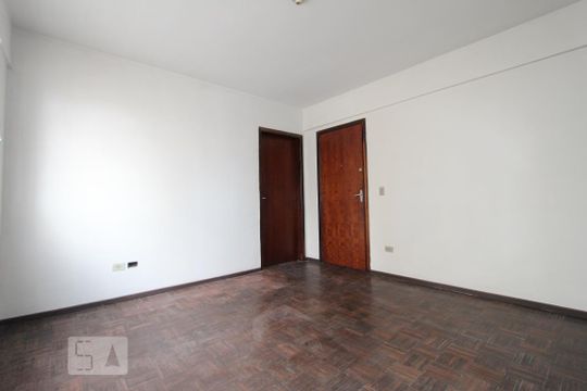 Sala de apartamento para alugar com 2 quartos, 57m² em Rebouças, Curitiba