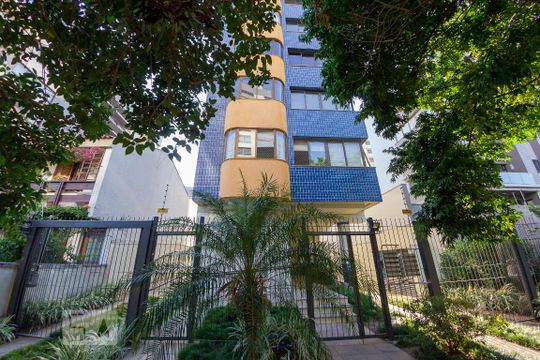 Fachada do Prédio de apartamento à venda com 3 quartos, 105m² em Petrópolis, Porto Alegre