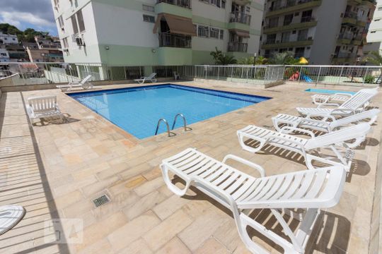 Área comum - Piscina de apartamento à venda com 2 quartos, 84m² em Pechincha, Rio de Janeiro