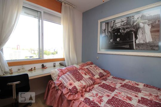 Dormitorio 1 de apartamento à venda com 3 quartos, 120m² em Passo da Areia, Porto Alegre