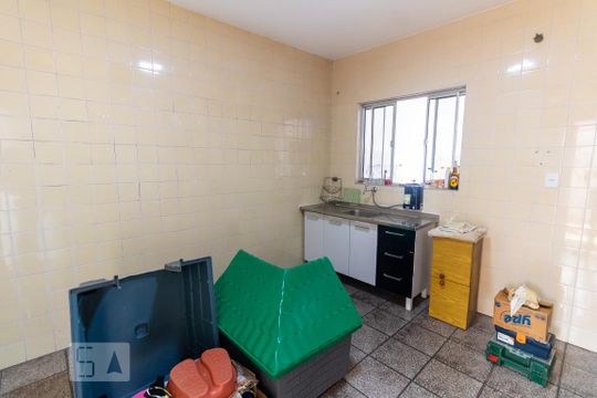 Cozinha 1 de casa para alugar com 3 quartos, 143m² em Vila Gustavo, São Paulo