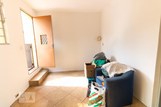 Sala de casa à venda com 3 quartos, 143m² em Vila Gustavo, São Paulo