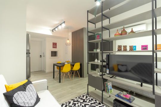 sala de kitnet/studio à venda com 1 quarto, 37m² em Boa Vista, Porto Alegre