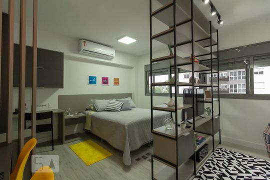 quarto de kitnet/studio à venda com 1 quarto, 37m² em Boa Vista, Porto Alegre
