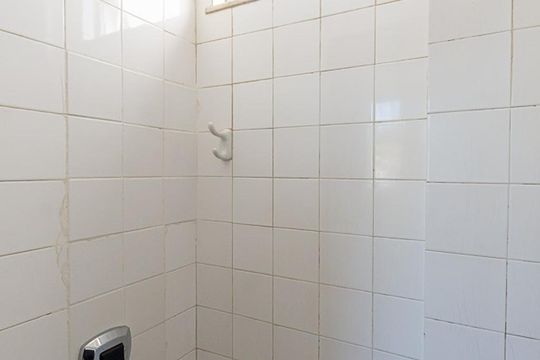 Banheiro Social 2 de apartamento para alugar com 2 quartos, 54m² em Fonseca, Niterói