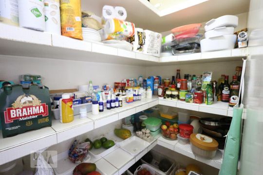 despensa de apartamento à venda com 4 quartos, 205m² em Vila Suzana, São Paulo
