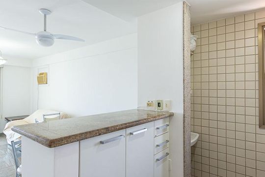Cozinha de apartamento para alugar com 1 quarto, 60m² em Ingá, Niterói