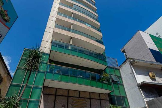 Fachada do Condomínio de apartamento para alugar com 1 quarto, 60m² em Ingá, Niterói