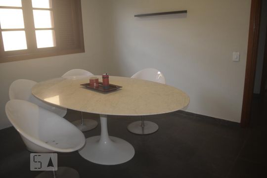 Quarto de casa de condomínio para alugar com 2 quartos, 120m² em Jardim Leonor, São Paulo