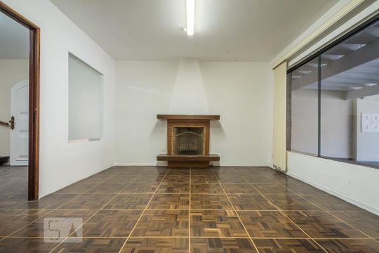 Casa à venda com 3 quartos, 370m² em Campo Belo, São Paulo