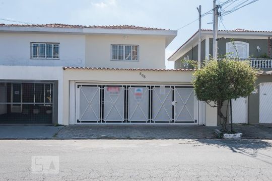 Fachada de casa à venda com 3 quartos, 370m² em Campo Belo, São Paulo