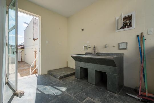 Área de Serviço de casa à venda com 3 quartos, 370m² em Campo Belo, São Paulo