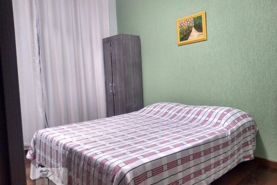 Casa para alugar com 5 quartos, 200m² em Carlos Prates, Belo Horizonte